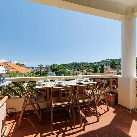 아파트 Duplex With View On The Cap D'antibes *